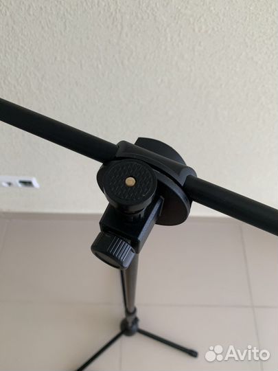 Штатив универсальный