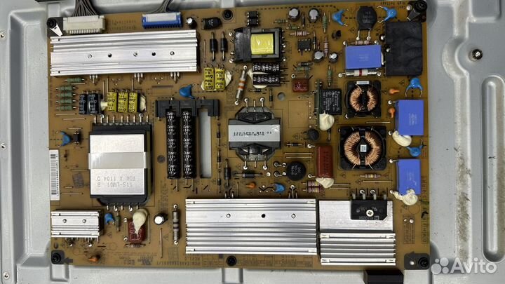 Телевизор lg 32lv3700 на запчасти