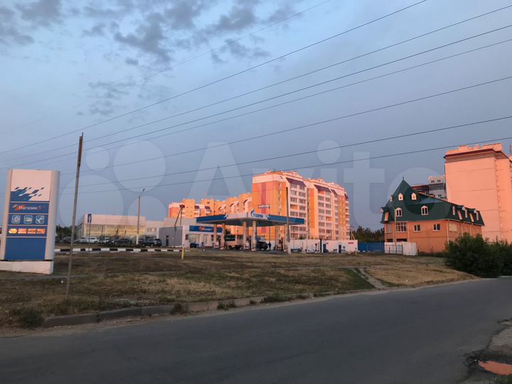 Отдельностоящее здание 1100м² с земельным участком