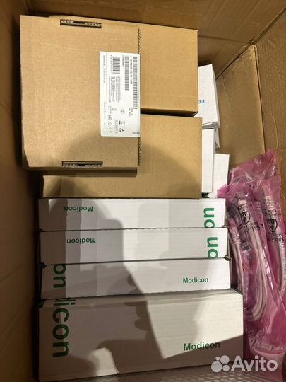 Schneider LC1K0610M7 8 шт