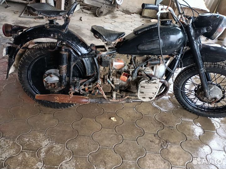 Мотоцикл к750