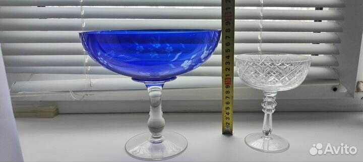 Ваза для фруктов на ножке цветное стекло СССР