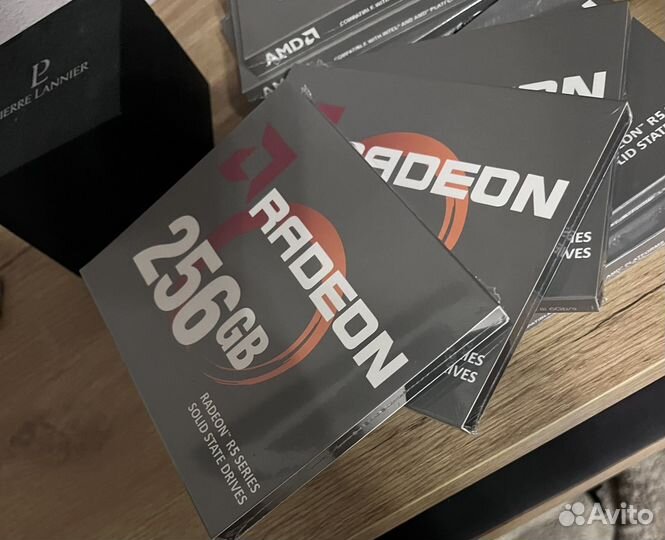 Жесткий диск amd 256 ssd