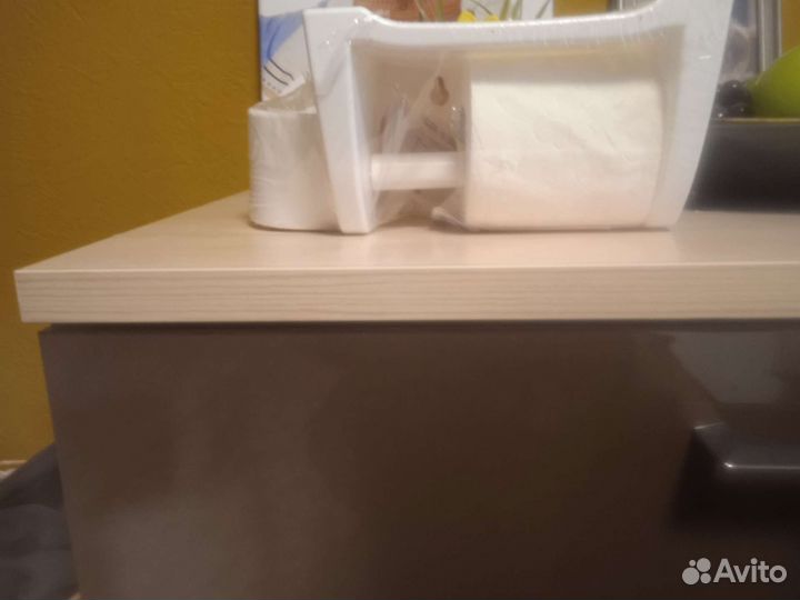 Полка для туалета