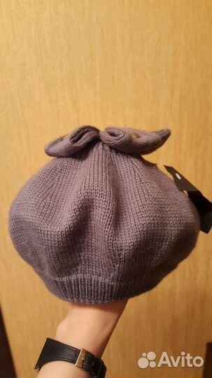 Берет шерстяной новый