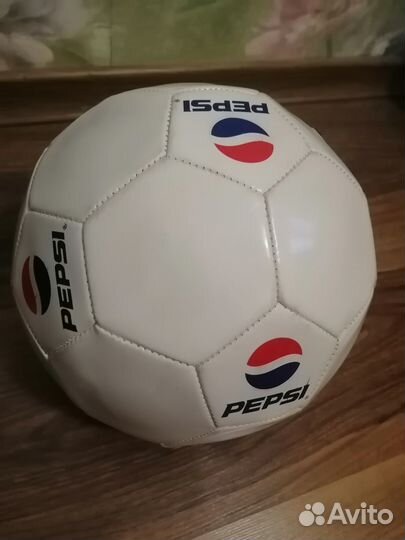 Мяч футбольный