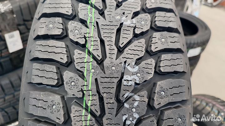 Kumho WinterCraft Ice Wi32 235/65 R17 108T