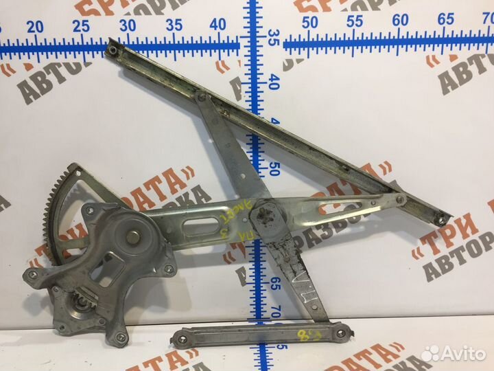 Стеклоподъёмник передний (электрический) Лев