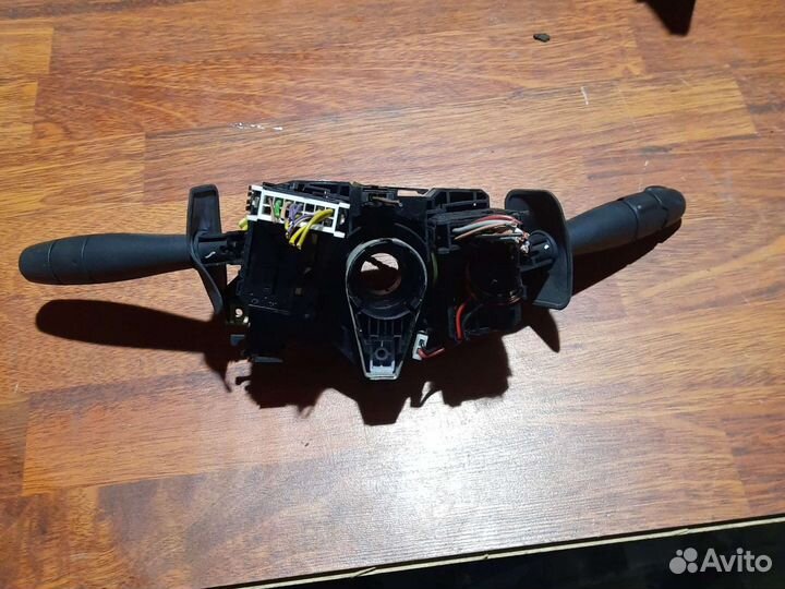 Переключатель подрулевой Renault Symbol