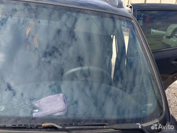 Лобовое стекло Chevrolet Niva 2002-2009
