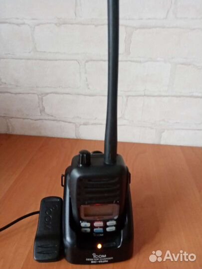 Рация icom m88