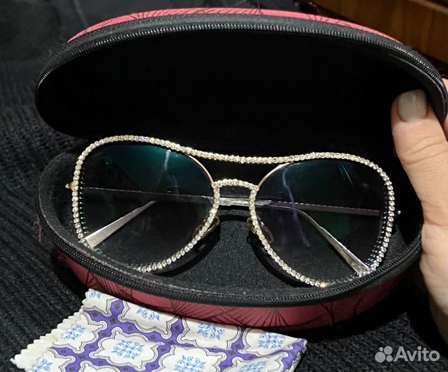 Солнцезащитные очки женские