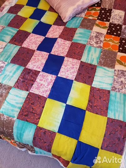 Лоскутное одеяло ручной работы