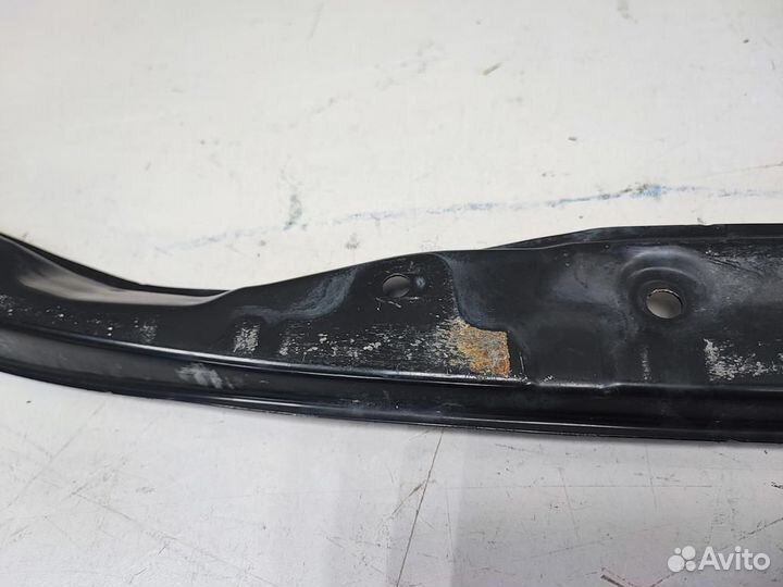 Усилитель бампера передний верхний toyota LC prado