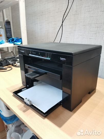 Мфу лазерный Canon mf 3010 на гарантии