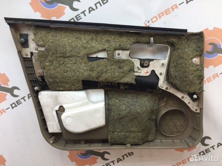 Обшивка двери передняя правая Chevrolet Lacetti