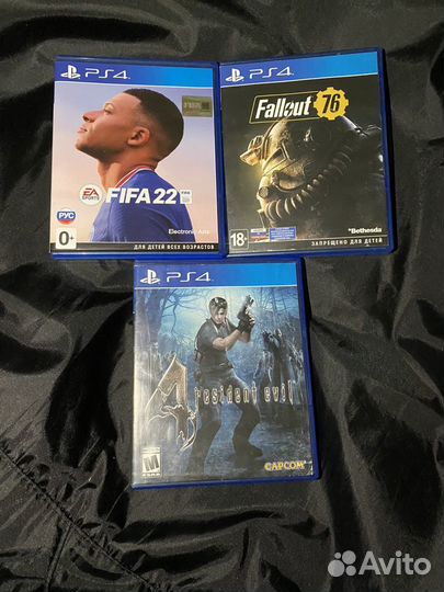Sony PS4 pro 1tb+2 геймпада+3 диска