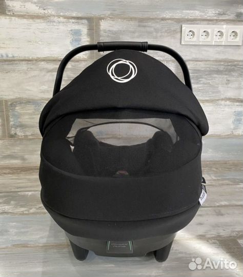 Автолюлька Bugaboo turtle air by nuna с вкладышем