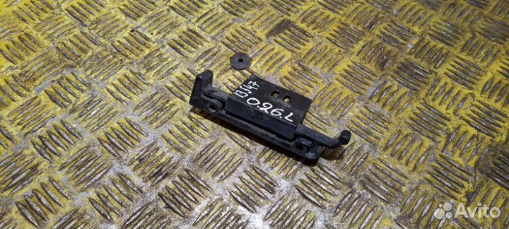 Кронштейн рамки номера левый Man Tga Tgs Tgx TGS