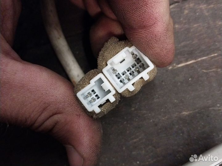 Замок зажигания Mitsubishi Pajero 2