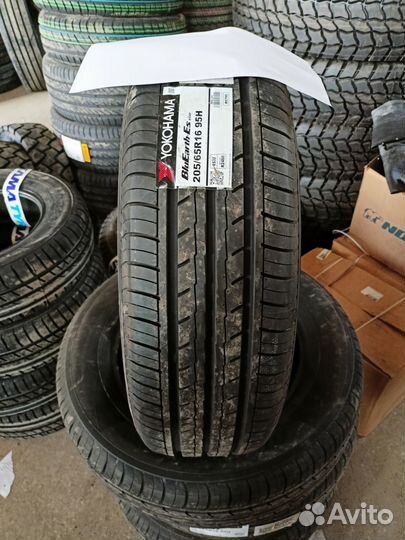 Yokohama BluEarth-ES ES32 205/65 R16 95H
