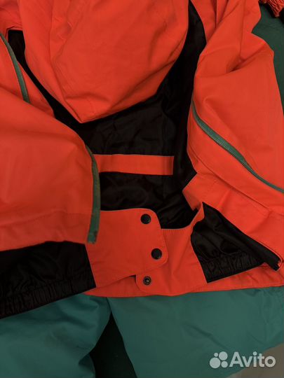 Горнолыжный костюм