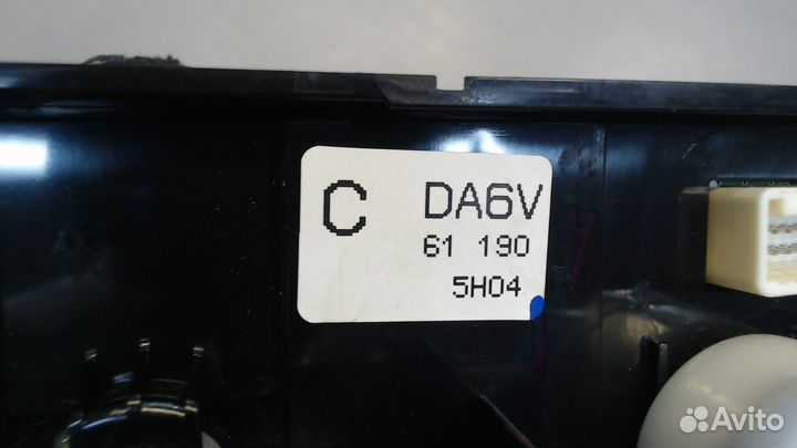 Переключатель отопителя Mazda CX-3 2014, 2015