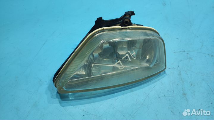 Противотуманная фара правая для Ford Focus 1