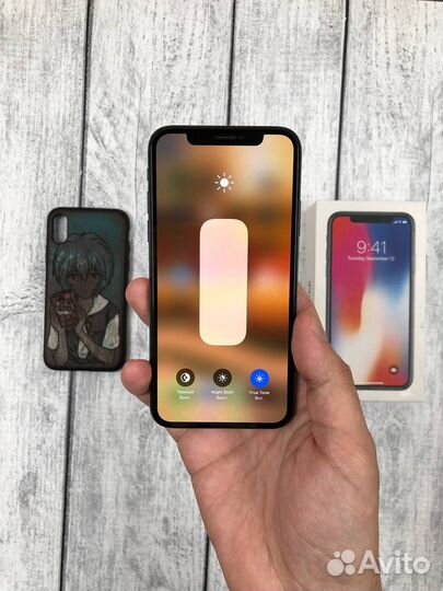 iPhone X, 64 ГБ