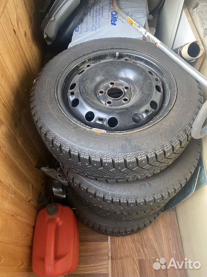 Gislaved Nord Frost 200 185/60 R15