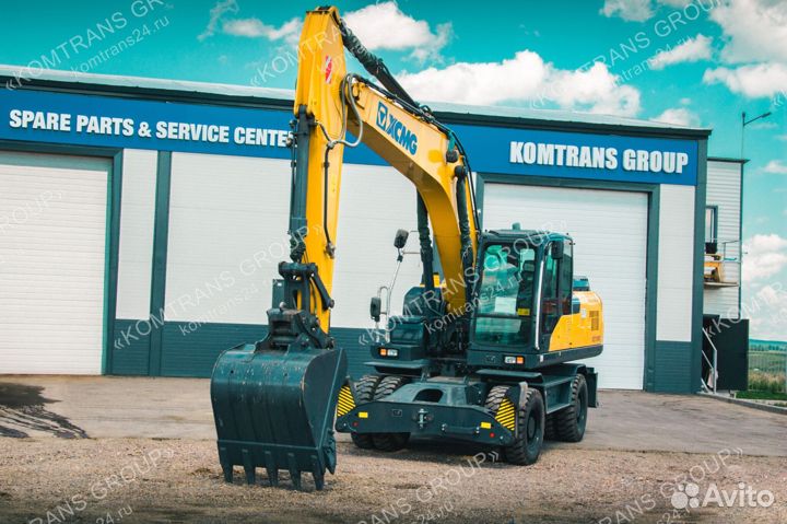 Колёсный экскаватор XCMG XE210WD, 2023
