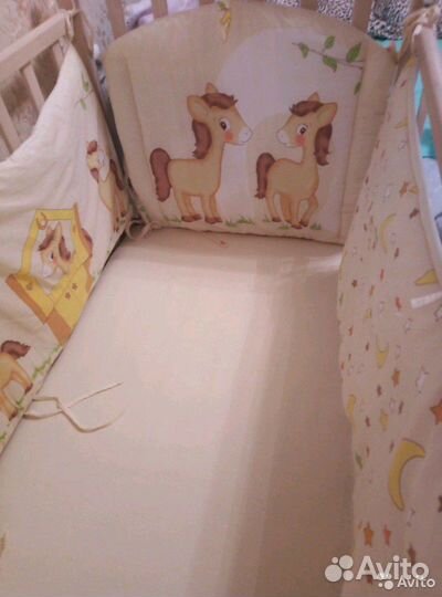 Бортики и балдахин в кроватку