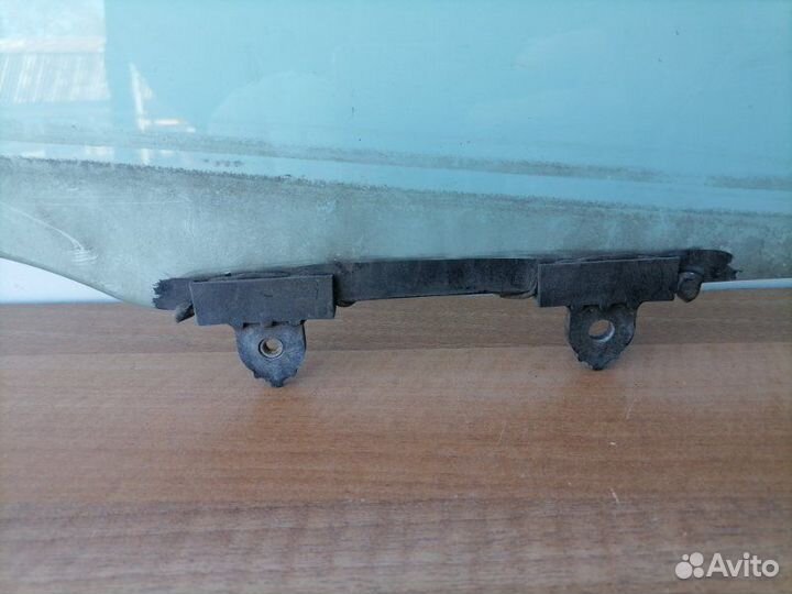 Стекло Мицубиси Лансер 9 CS Lancer правое переднее