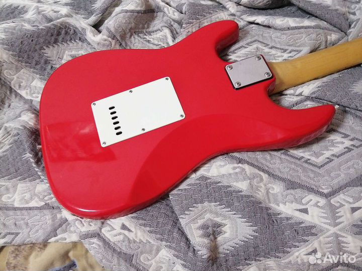 Электрогитара