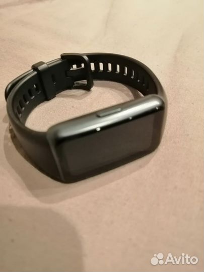 Смарт браслет huawei