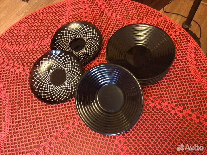 Салатники и блюдца