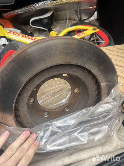 Тормозные диски Toyota prado 150