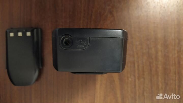 Зарядное устройство EDC-105 и аккумуляторы