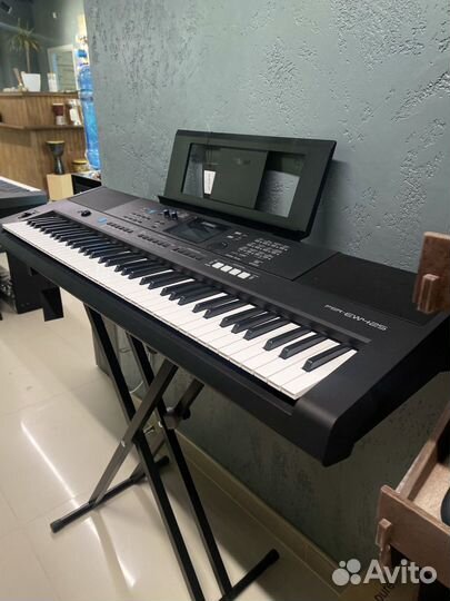 Yamaha PSR-EW425 Синтезатор