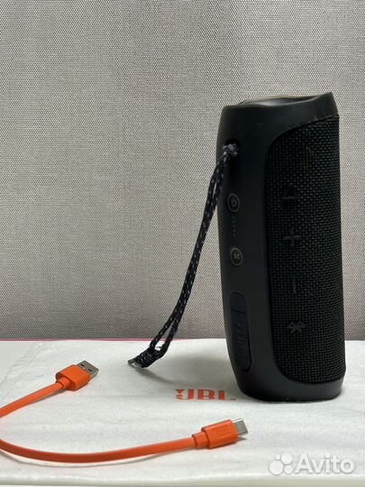 Колонка JBL flip 4