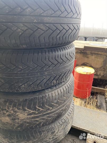 Yokohama Advan ST V802 235/60 R18 107W