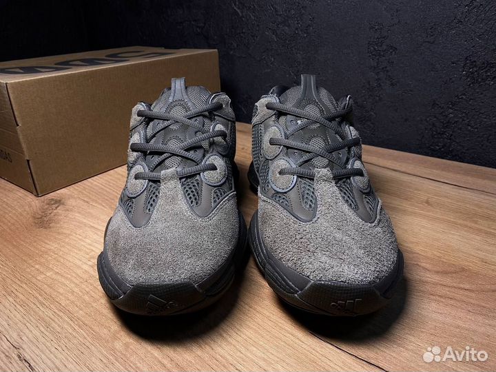 Adidas yeezy boost 500