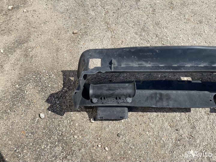 Воздухозаборник Volvo S40, Volvo V50