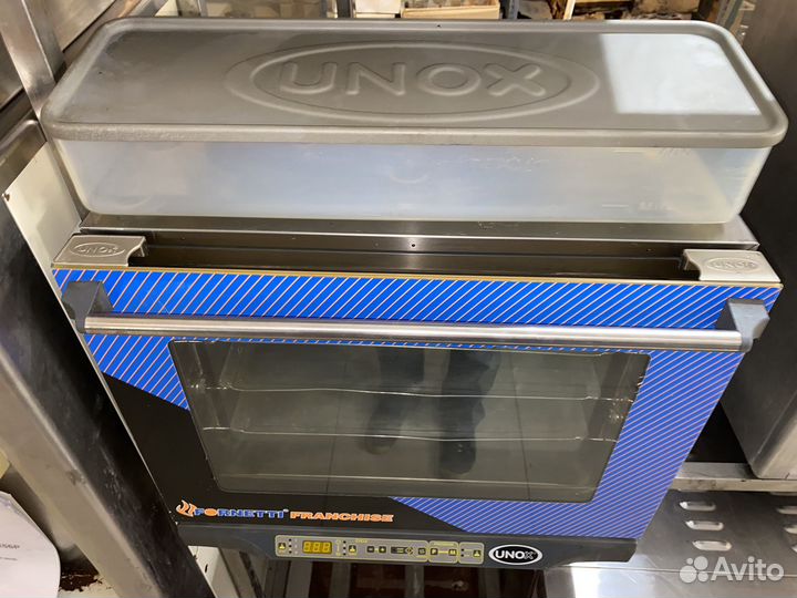 Конвекционная печь с паром Unox