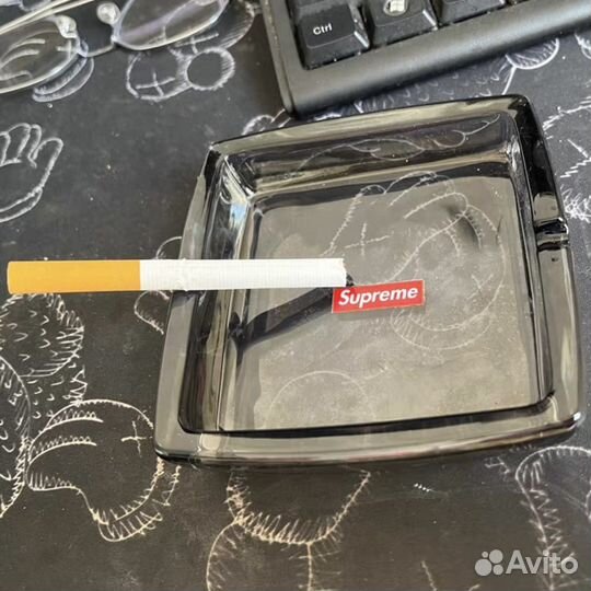 Пепельница Supreme