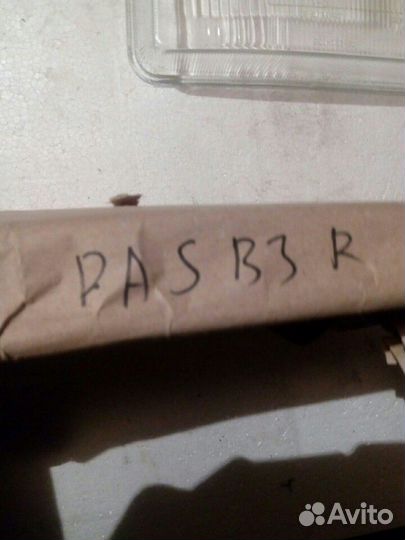 Стекло фары VW Ауди 80 Audi 80 б3