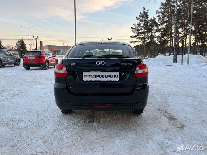 LADA Granta 1.6 МТ, 2018, 93 000 км