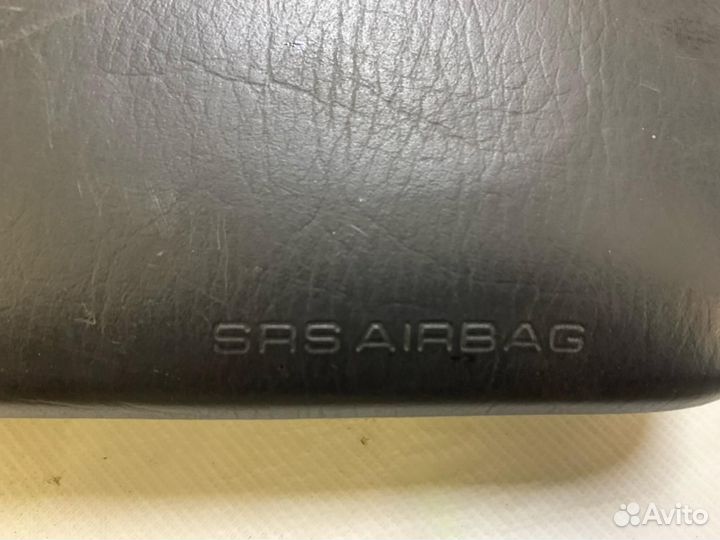 Крышка подушки безопасности пассажира Nissan P11