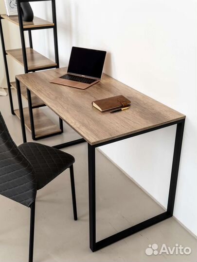 Компьютерный стол лофт