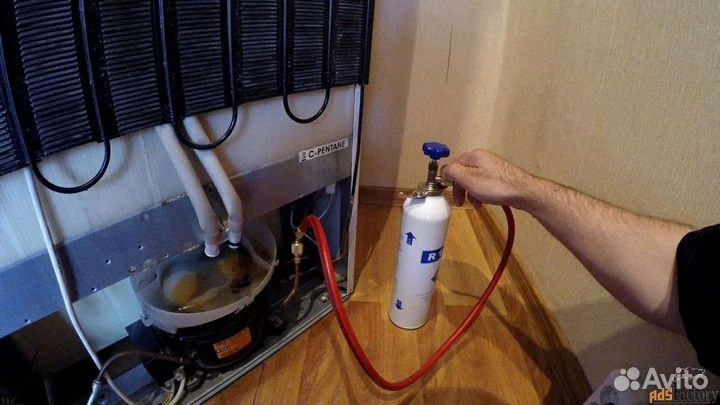 Ремонт холодильников